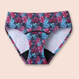 Vorderansicht eines Perioden-Bikinis mit leuchtendem Blumenmuster und modernem Design.