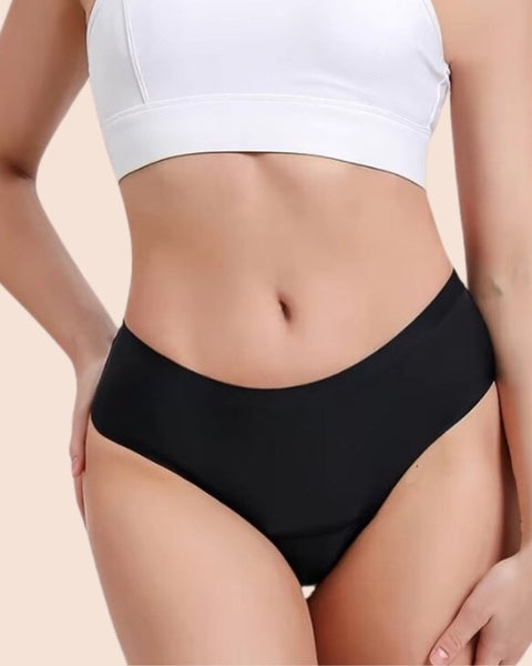 Perioden Bikini Schwarz – Stilvolle und umweltfreundliche Alternative zu Einwegprodukten, Modellansicht vorne.